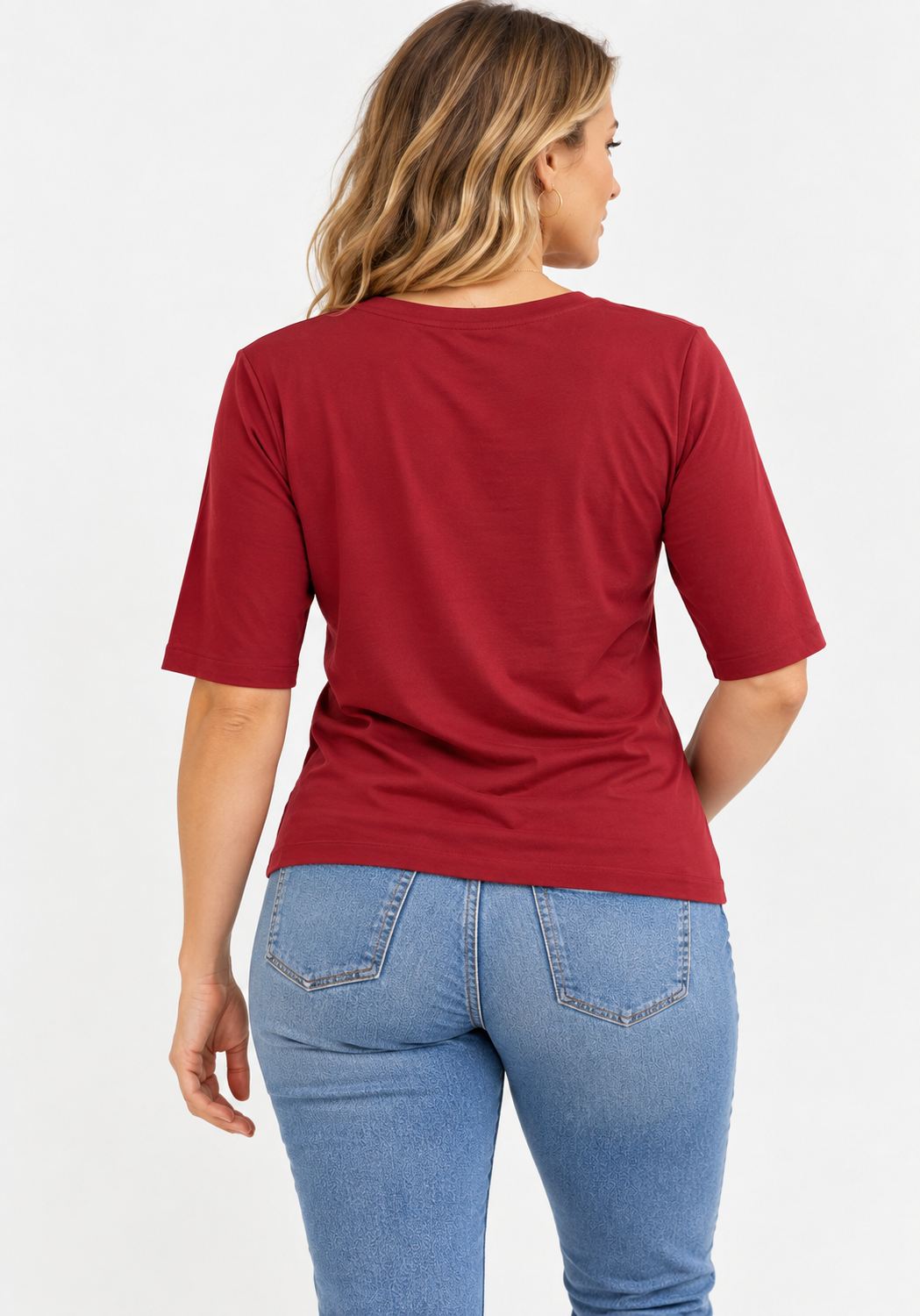 Vivienne | Essential Comfort Tee